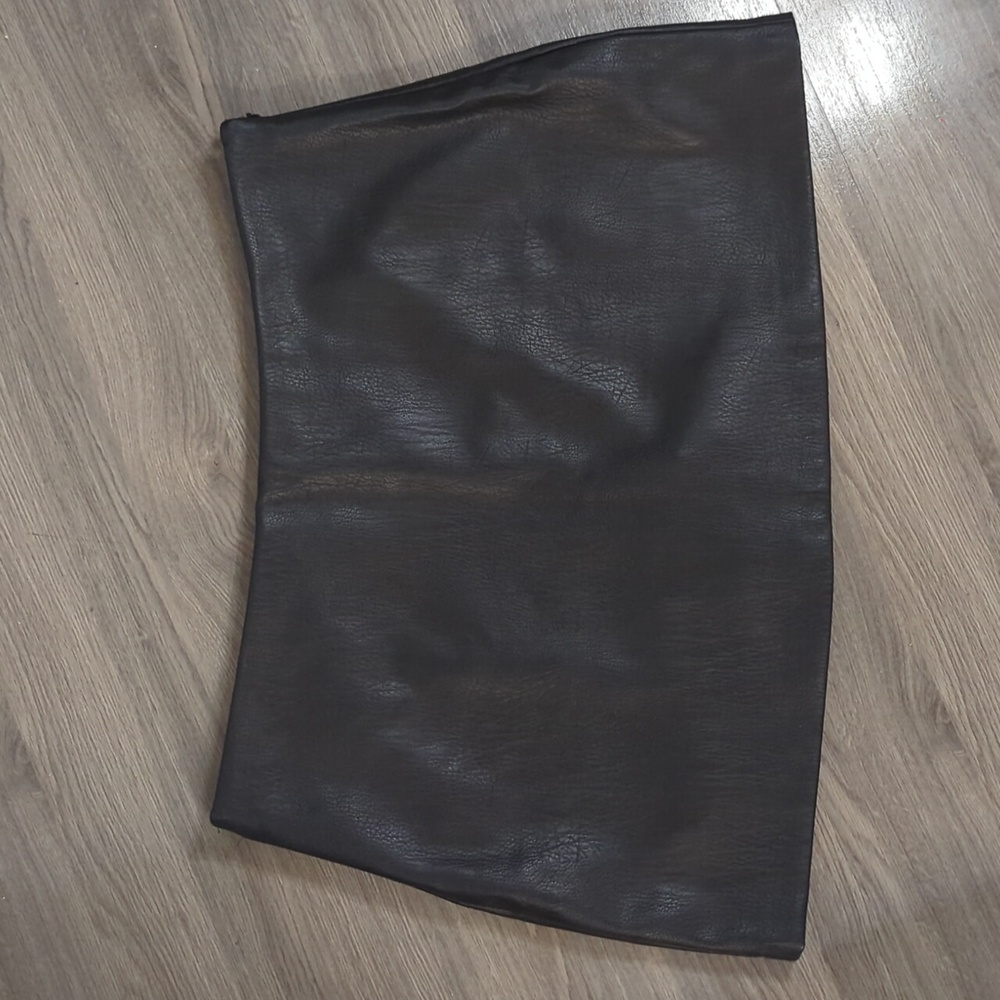 The A&F Scarlett Mini Skort